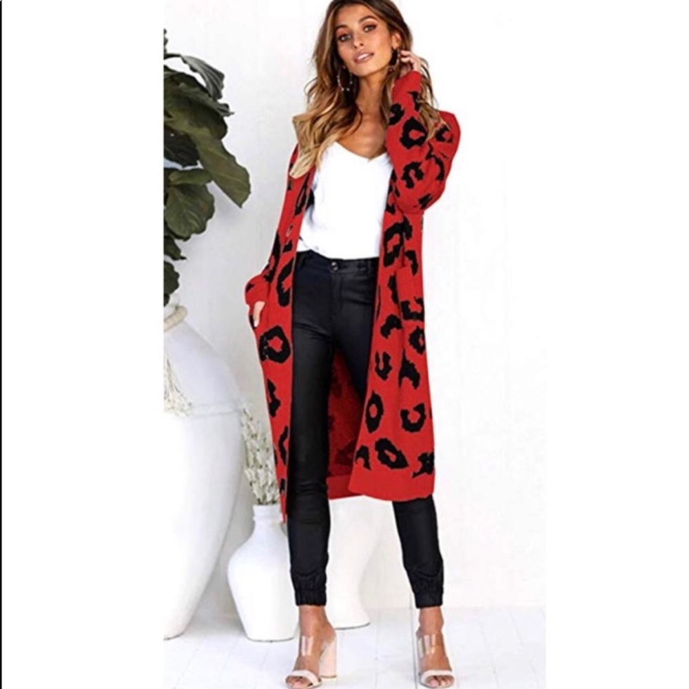 🌻Red Leopard Cheetah NWOT Open Front Cardigan🌻.